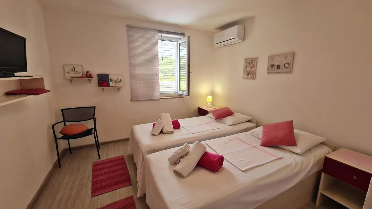 Bed&Breakfast Dora Rovanjska