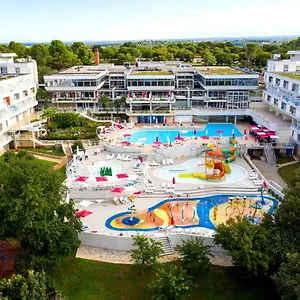 Hotel Delfin Plava Laguna Mugeba