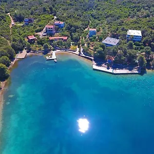 2* Hotel Luka