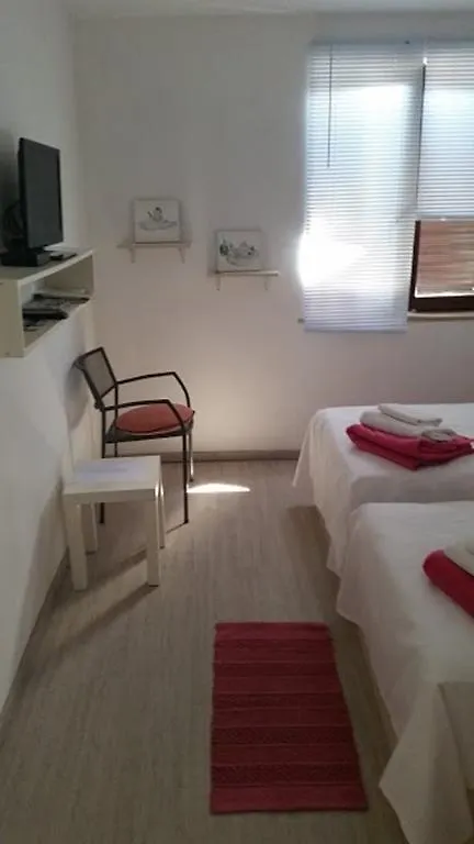 Bed & Breakfast Dora Rovanjska Kroatien